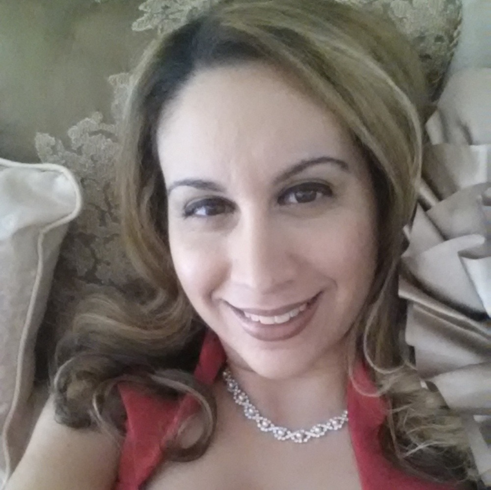 Meet your Posher, Alessandra